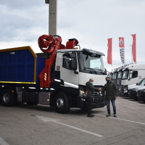 Consegna C 480 P6x2 E6 Renault Trucks!