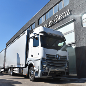 Consegna Nuovo Actros 2553 con biga!