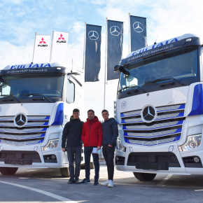 Consegna n 4 Nuovi Actros Mercedes-Benz alla Famiglia Iaia!