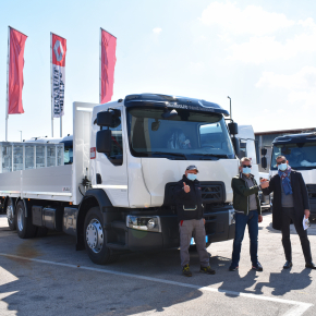 Consegna veicolo D W 26 P6x2 Renault Trucks!