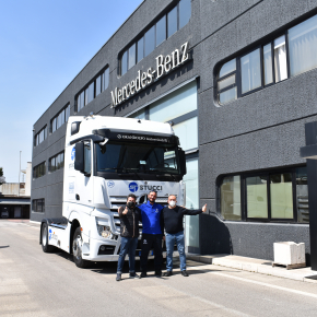 Nuova Stella Mercedes-Benz per la Stucci Trasporti!