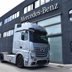 New Mercedes Actros L 1853