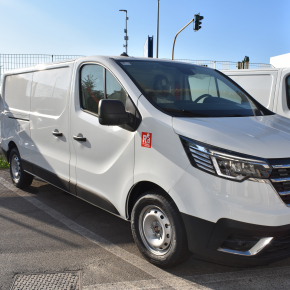 Nuovo Renault Trafic Red Edition in pronta consegna