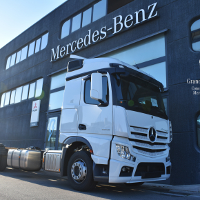 Nuovo Mercedes Actros F 2545 L- (MOTRICE IN SEDE)