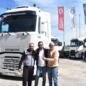 Renault Trucks 480 con motore DE 13 Turbo Compound