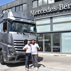 Nuovo Actros L EDITION3 consegnato a Corato (BA)!